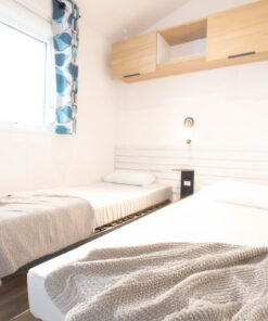 Chambre Enfants Mobile Home Lagon Au Camping Le Dauphin à Saint Georges De Didonne