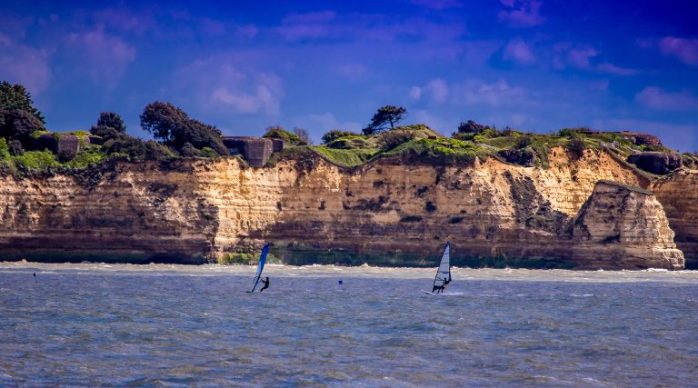 Planche Voile Falaises Saint Georges A Thierry Avan