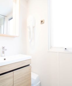 Salle De Bain Mobil Home Opale Pour 4 Personnes à Saint Georges De Didonne