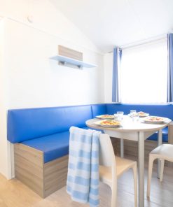Salon Mobil Home Marin Pour 4 Personnes à Royan