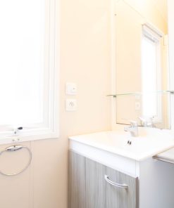 Sdb Mobil Home Alcyon Camping Le Dauphin Saint Georges De Didonne